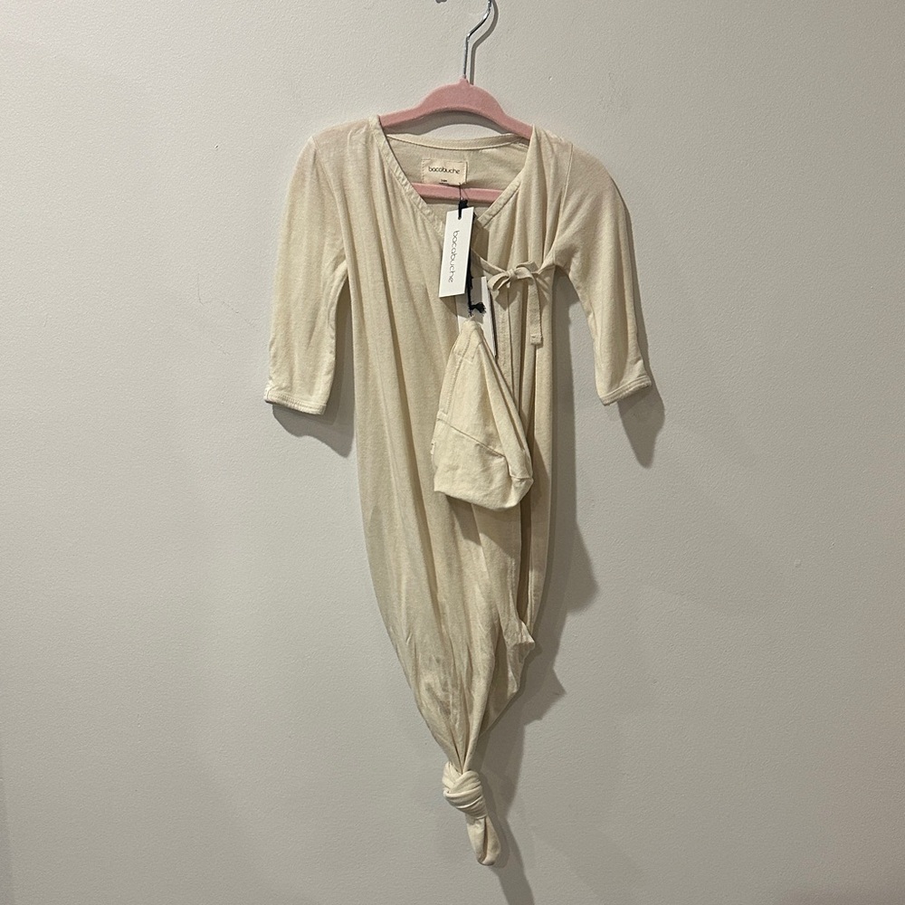 NWT Cream Baby Knotted Nightgown with Matching Hat- Gender Neutral, Baby, Sleep